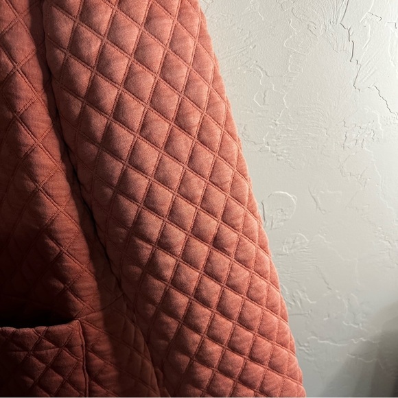 Logo by Lori Goldstein Salmon Quilted Front Knit Jacket - Picture 4 of 8